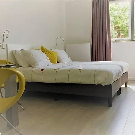 49 Bed & Breakfast Haarlem